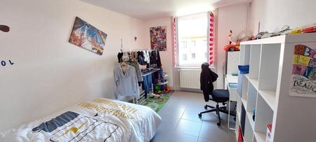 : Appartement 88.2 m² à CHAZELLES SUR LYON - Photo 4