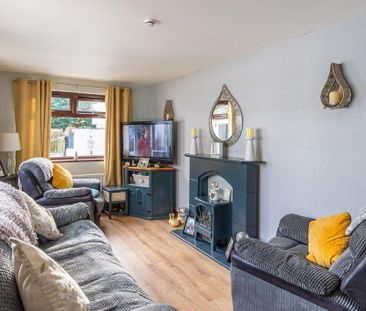 20 North Circular Road, Lurgan, BT67 9EB - Photo 2