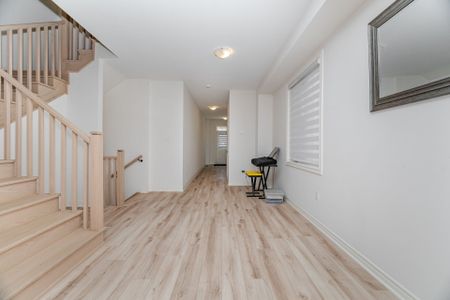 For Lease - 16 Lidstone Street, Cambridge, Ontario - Photo 2