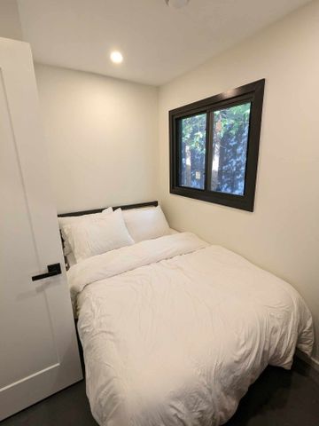 For Lease - 117 Glenlake Boulevard, Collingwood, Ontario - Photo 5