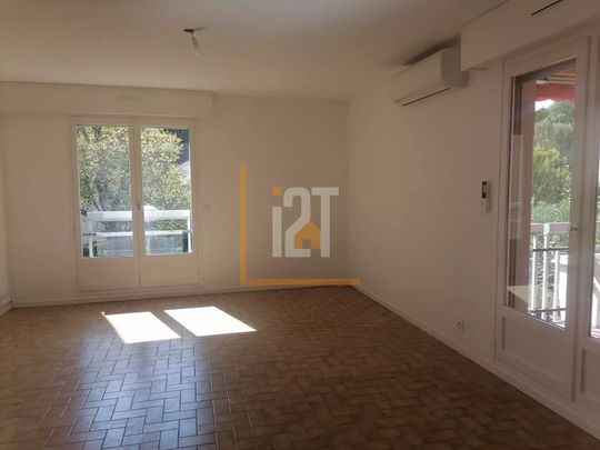 Appartement à louer - Nîmes 2 pièces de 50 m² - Photo 1