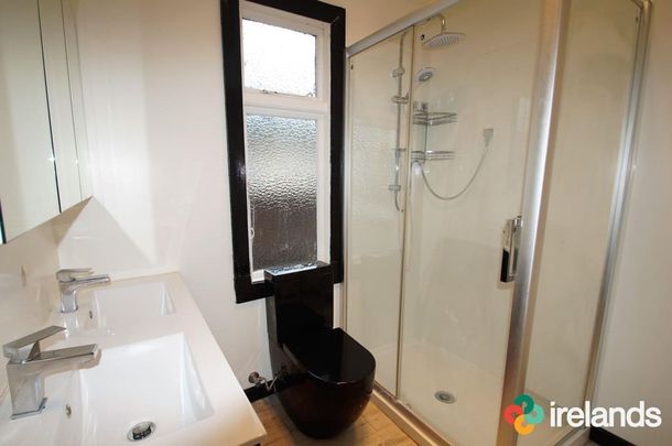 Character 4 Double Bedroom House - Photo 1