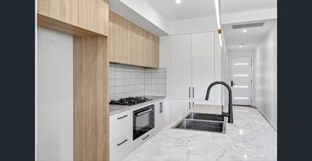 Stunning 3-Bedroom Family Home in Mickleham - Photo 5