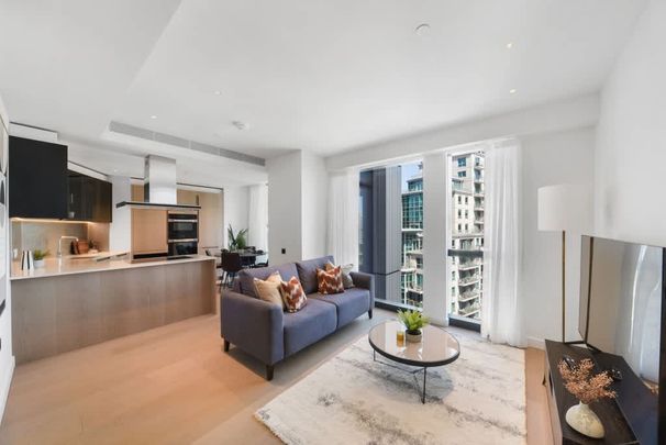 River Park Tower London SW8 - Photo 1