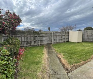 ADDISON REAL ESTATE - Photo 2