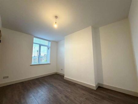 Monton Road, Monton, Manchester, M30 - Photo 5