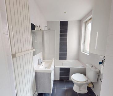 Location Appartement 4 pièces 94m² FORBACH 57600 - Photo 5