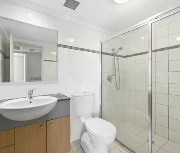 2 Bedroom Apartment In The Heart Of Ashfield! - Photo 6