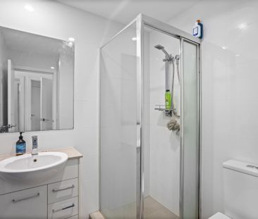 Modern, Low-Maintenance Living in Prime Everton Park Location - Photo 6