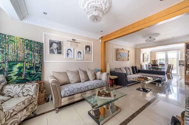 Hodder Drive, Perivale, UB6 - Photo 1