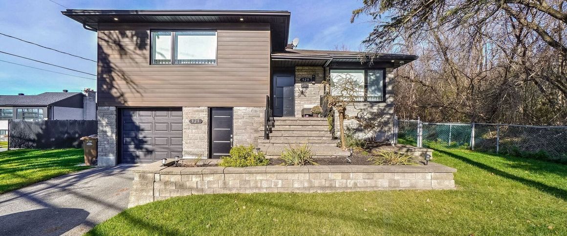 À louer / Maison à paliers multiples - Photo 1