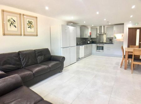 1 bedroom house of multiple occupation to rent - Photo 2