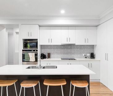 Executive Unit in Sought After Locale - Photo 6