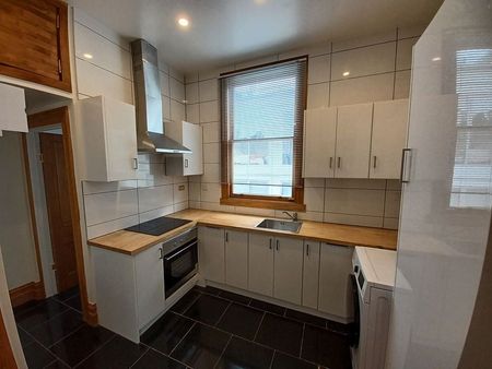 2-Bedroom Apartment - Photo 4