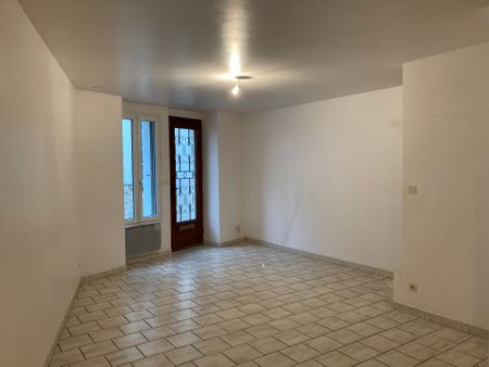 Location maison 4 pièces, 82.86m², Fontenay-le-Comte - Photo 2