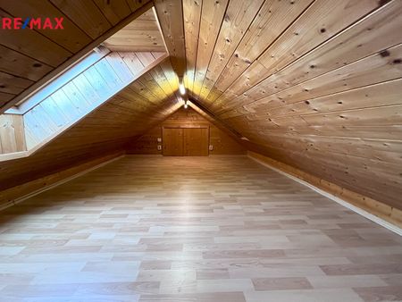 Pronájem domu 135 m² s pozemkem 544 m² - Photo 2