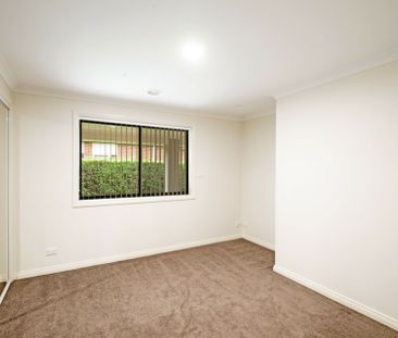 Spacious, Light Filled Family Home - Photo 5