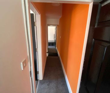 Spring Gardens, Salford - Photo 2