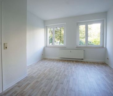 ++ Helle Erdgeschoss-Oase mit Wohlfühl-Balkon ++ - Photo 2