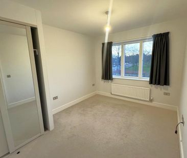 3 bedroom semi-detached house to rent - Photo 6