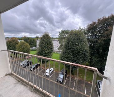 Location - Appartement T3 - 51 m² - Grand-Charmont - Photo 3