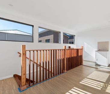 Modern Studion Apartment with Carport and Water Usage Included !! - Photo 3