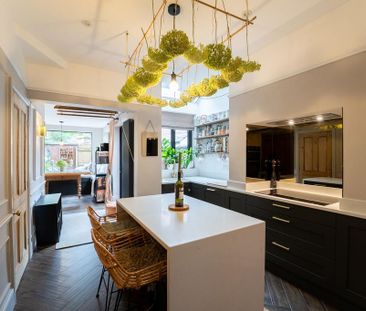 3 bedroom terraced house to rent - Photo 1