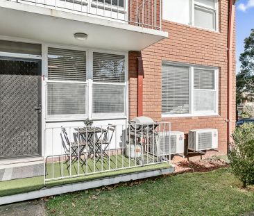 Two Bedroom Apartment in the Heart of Croydon Park - Photo 5