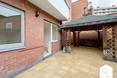 Ground floor for rent, Charleroi - foto 3
