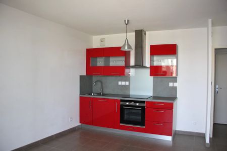 Location Appartement 2 pièces 39m² AIX EN PROVENCE 13100 - Photo 2