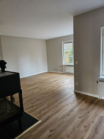 Kiselvägen, Trollhättan - Photo 3