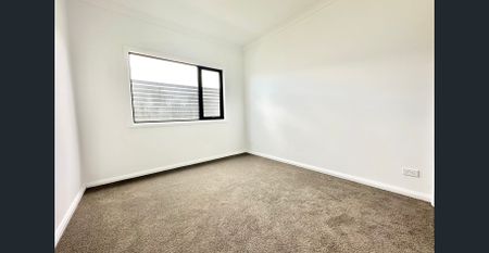 MODERN TOWNHOUSE in Kalkallo - Photo 5