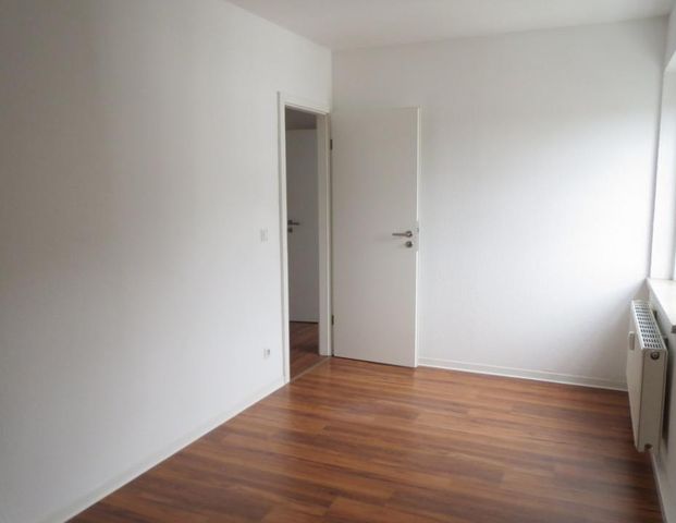 NEU !!! 4 Zimmer - Dachgeschosswohnung in Chemnitz Borna- Heinersdorf - Photo 1