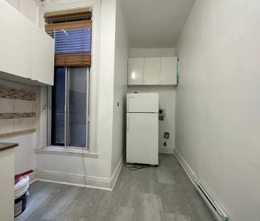 376 Rue St Viateur O., Montréal (Le Plateau-Mont-Royal), QC H2V - Photo 5