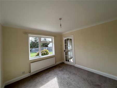 Love Lane, Ilminster, Somerset, TA19 - Photo 3