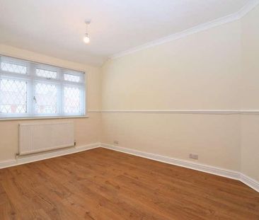 Sunray Avenue, Surbiton, KT5 - Photo 4