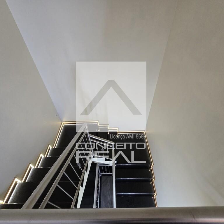 Moradia T4 em Porto - Foto 1