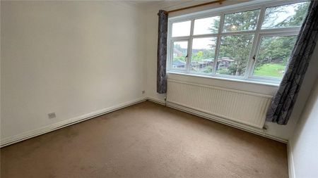4 bedroom detached house to rent - Photo 4