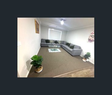 🏡 Family Home for Rent in Bacchus Marsh! 🌟 - Photo 3