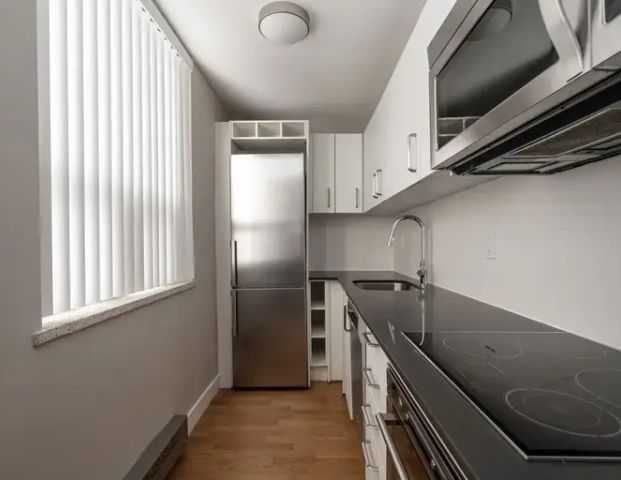 188 Jameson Avenue | 188 Jameson Avenue, Toronto - Photo 1