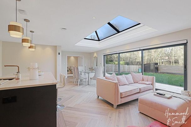 6 bedroom detached house to rent - Photo 1