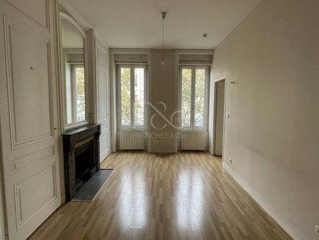 T2 de 53m² - Cours Gambetta Lyon 3 - Photo 3