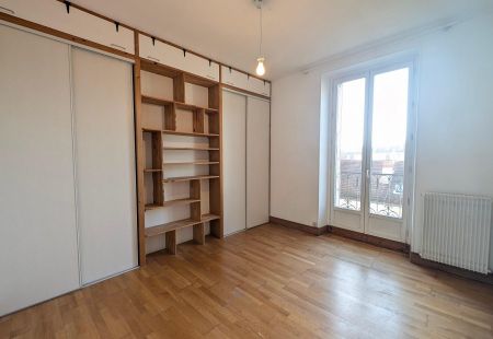 Appartement T3 à GRENOBLE - Photo 2