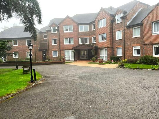 1 bedroom apartment to rent - Photo 1