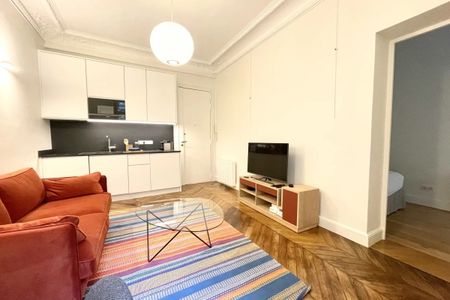 Appartement à louer à Paris 9Ème - Photo 3