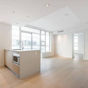 One Burrard Place - 2 Bed - 2 Bath + Den - Photo 2