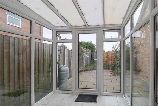 2 bedroom semi-detached house to rent - Photo 1