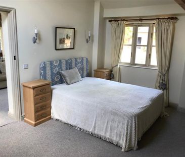 2 bedroom bungalow to rent - Photo 2