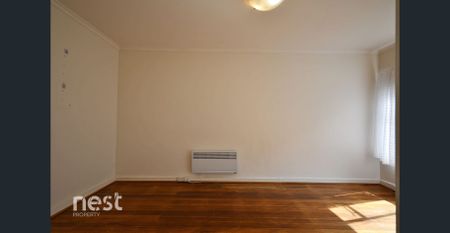 Location & Lifestyle on Lord Street - Photo 3