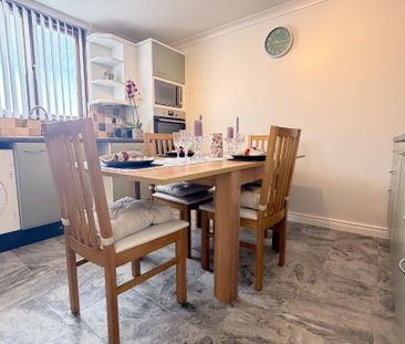 122 Avonmore Park, BT281NJ, Lisburn - Photo 1